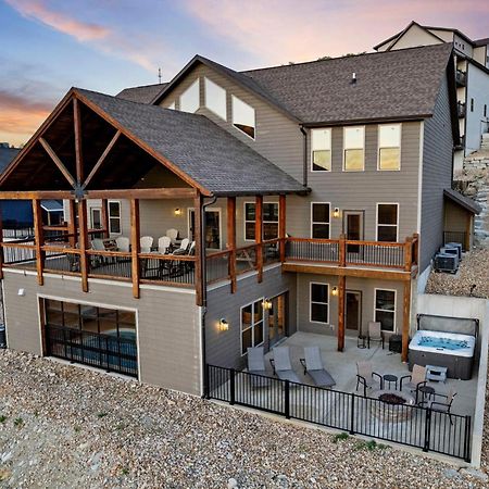Chateau On The Cove Брэнсон Экстерьер фото